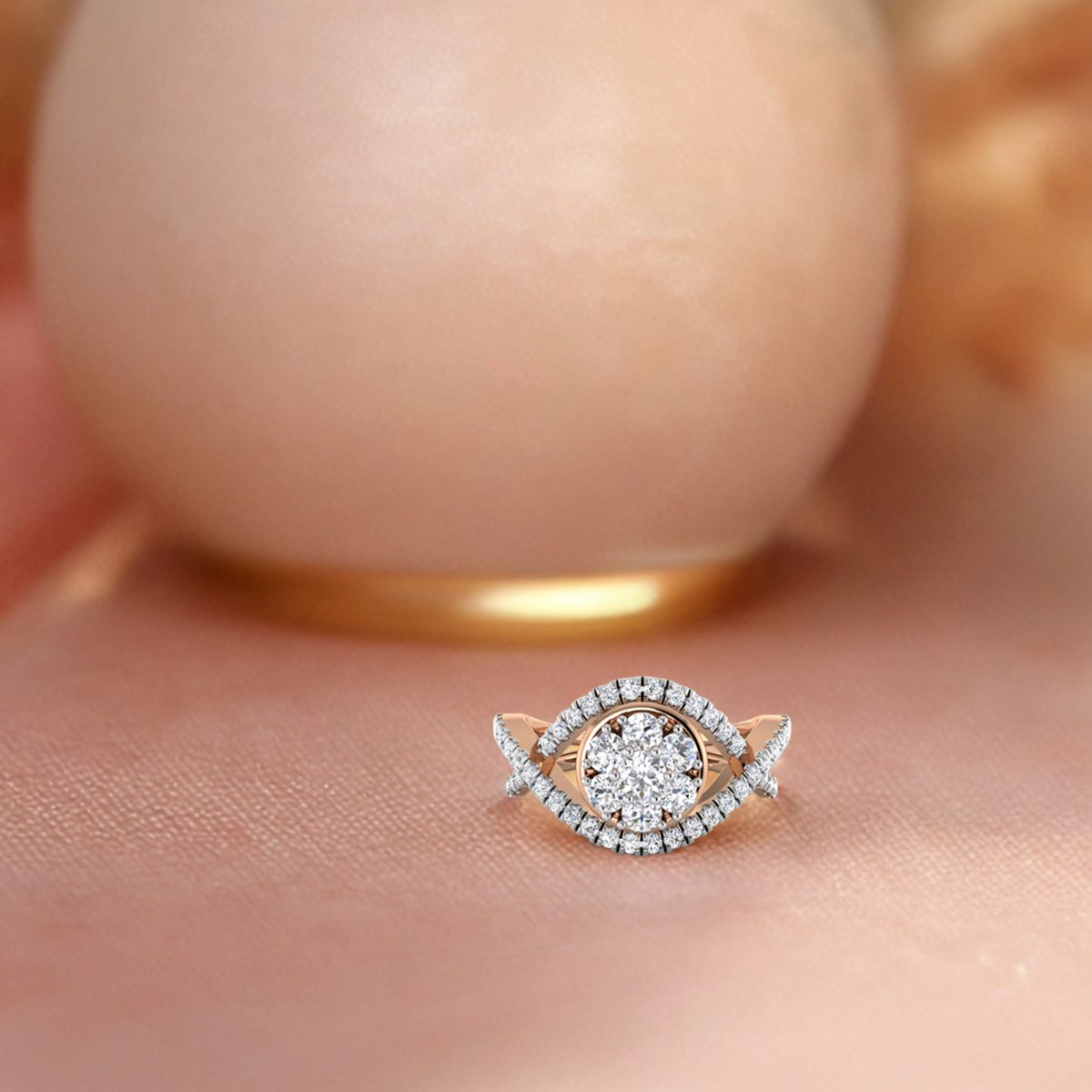 Center Bloom Diamond Twirl Ring