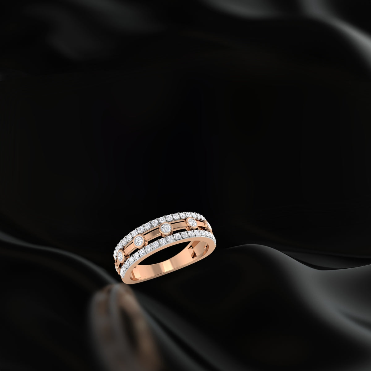 Three Row Brilliant Diamong Ring