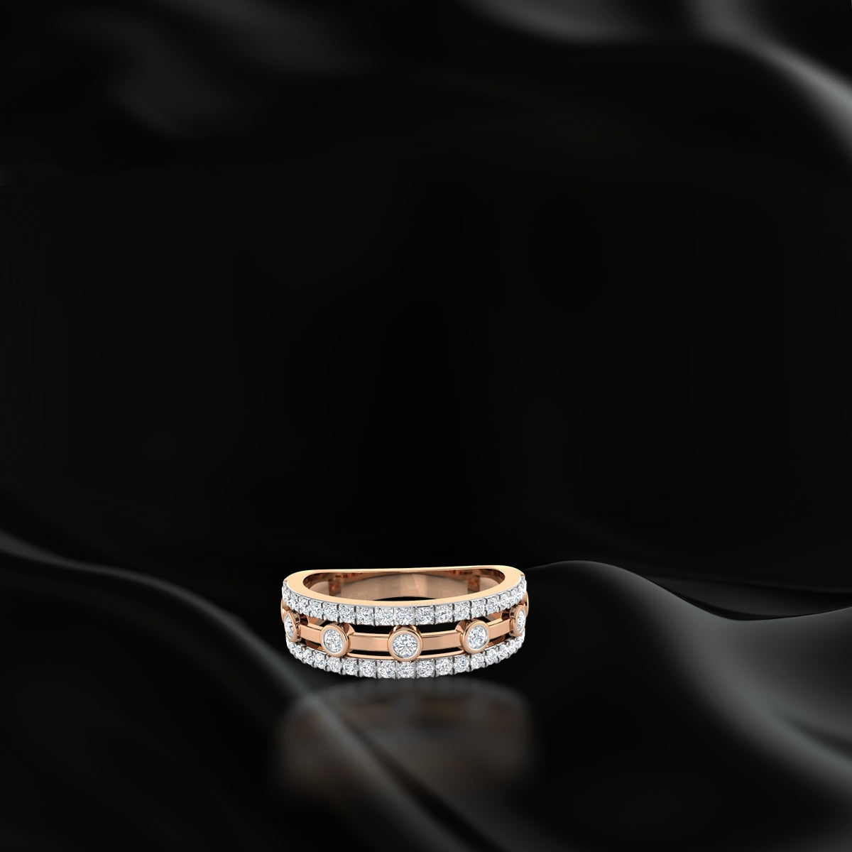 Three Row Brilliant Diamong Ring